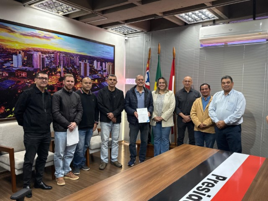 Tupã assina ordem de serviço para retomada da obra da creche do Jardim Santa Mônica